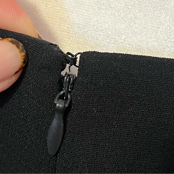 #159 Tahari Arthur S. Levine Black Beaded Cap Sleeve Sheath Dress Size 14 - Picture 6 of 9